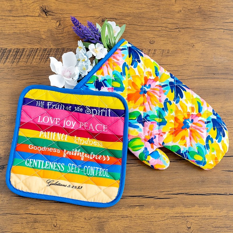 The Fruit of the Spirit Oven Mitt & Pot Holder Set